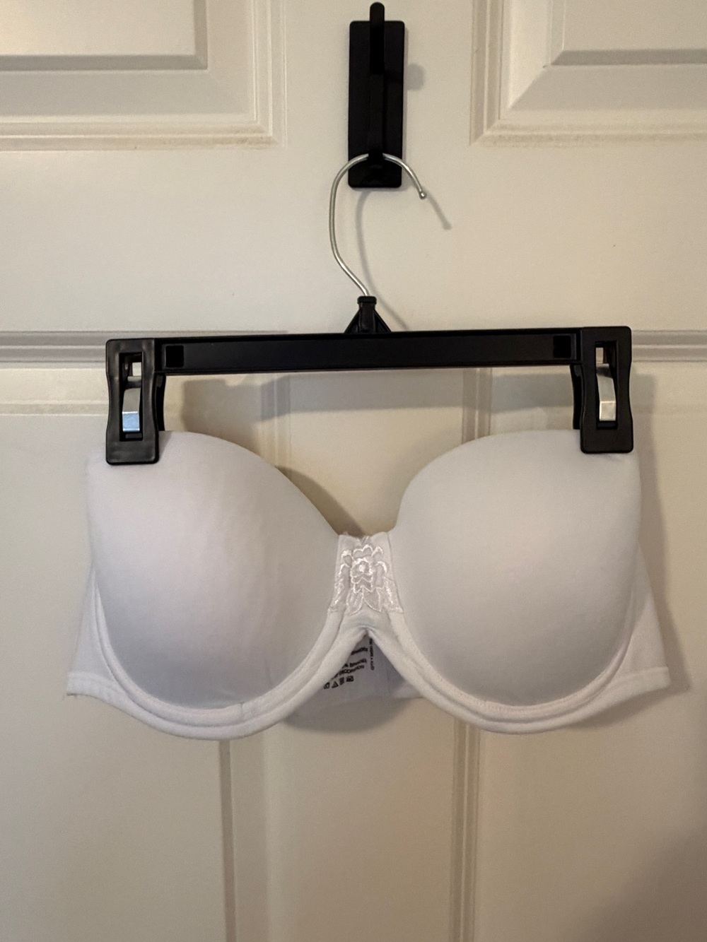 Vanity Fair White Strapless Underwire Bra 36B Never Worn